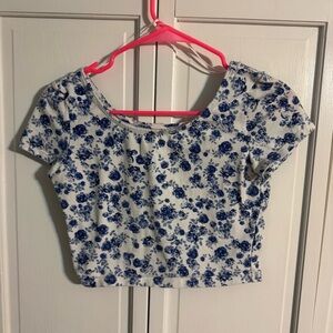 H&M Blue Floral Crop Top